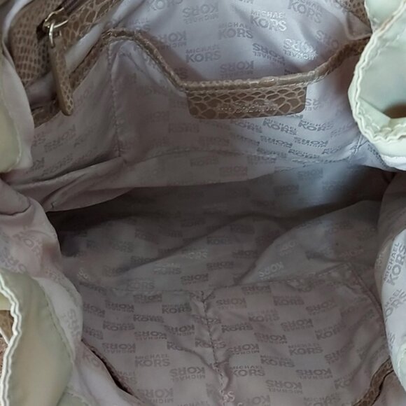 Michael Michael Kors nylon and leather satchel curved shoulder bag - Picture 4 of 7